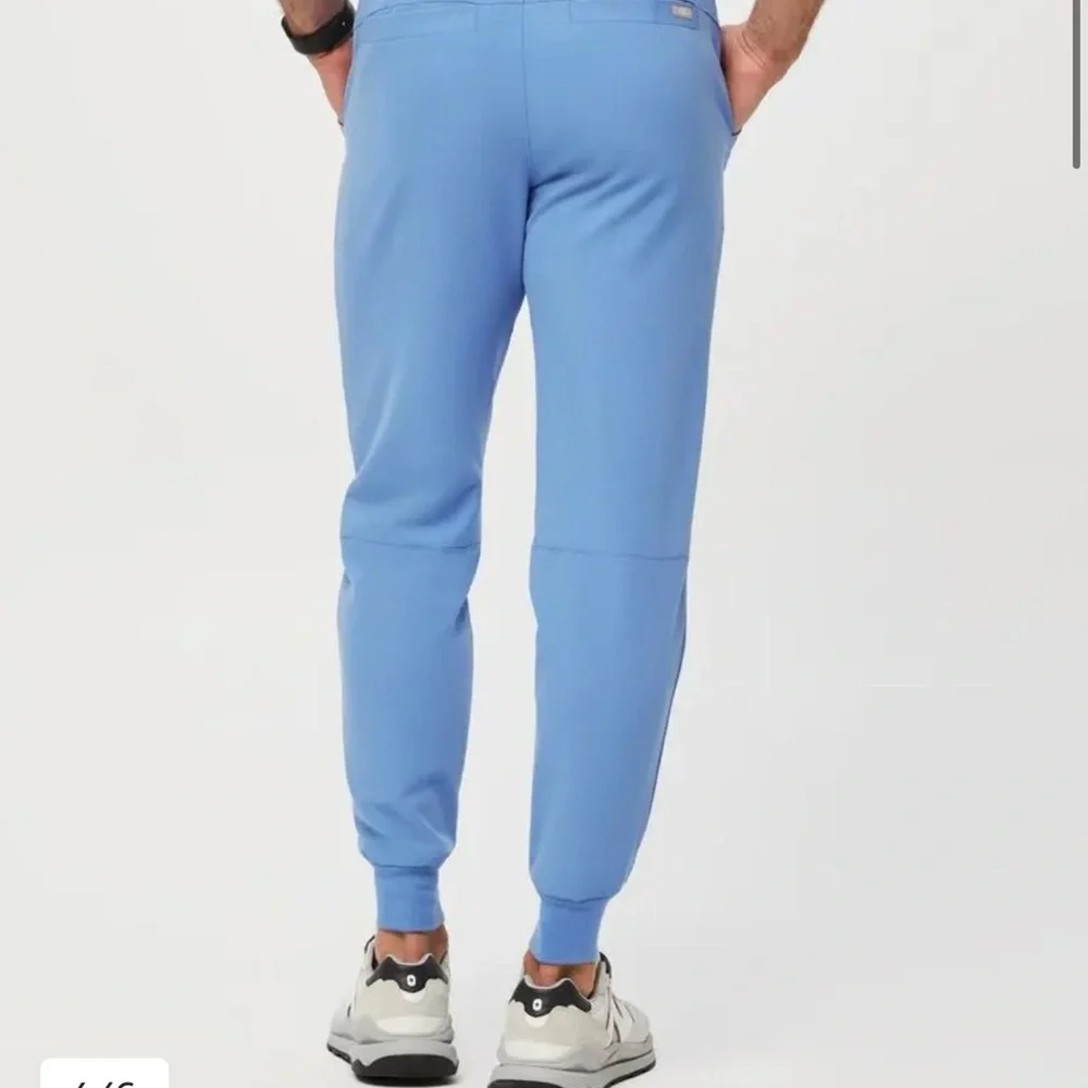 EUC FIGS Men’s Tansen Jogger Scrub Pants—Medium